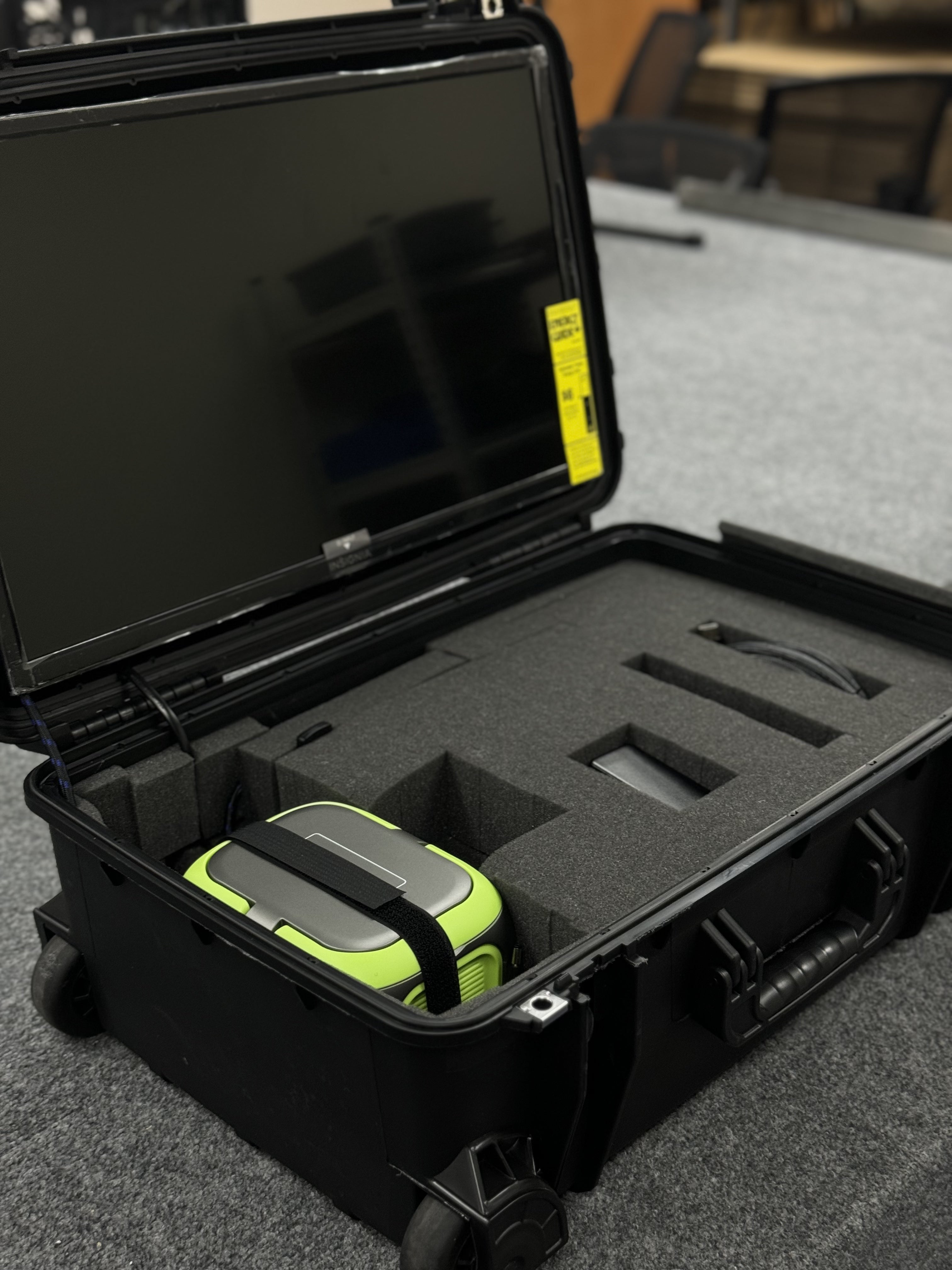 24" Tv In Hard tactical Case