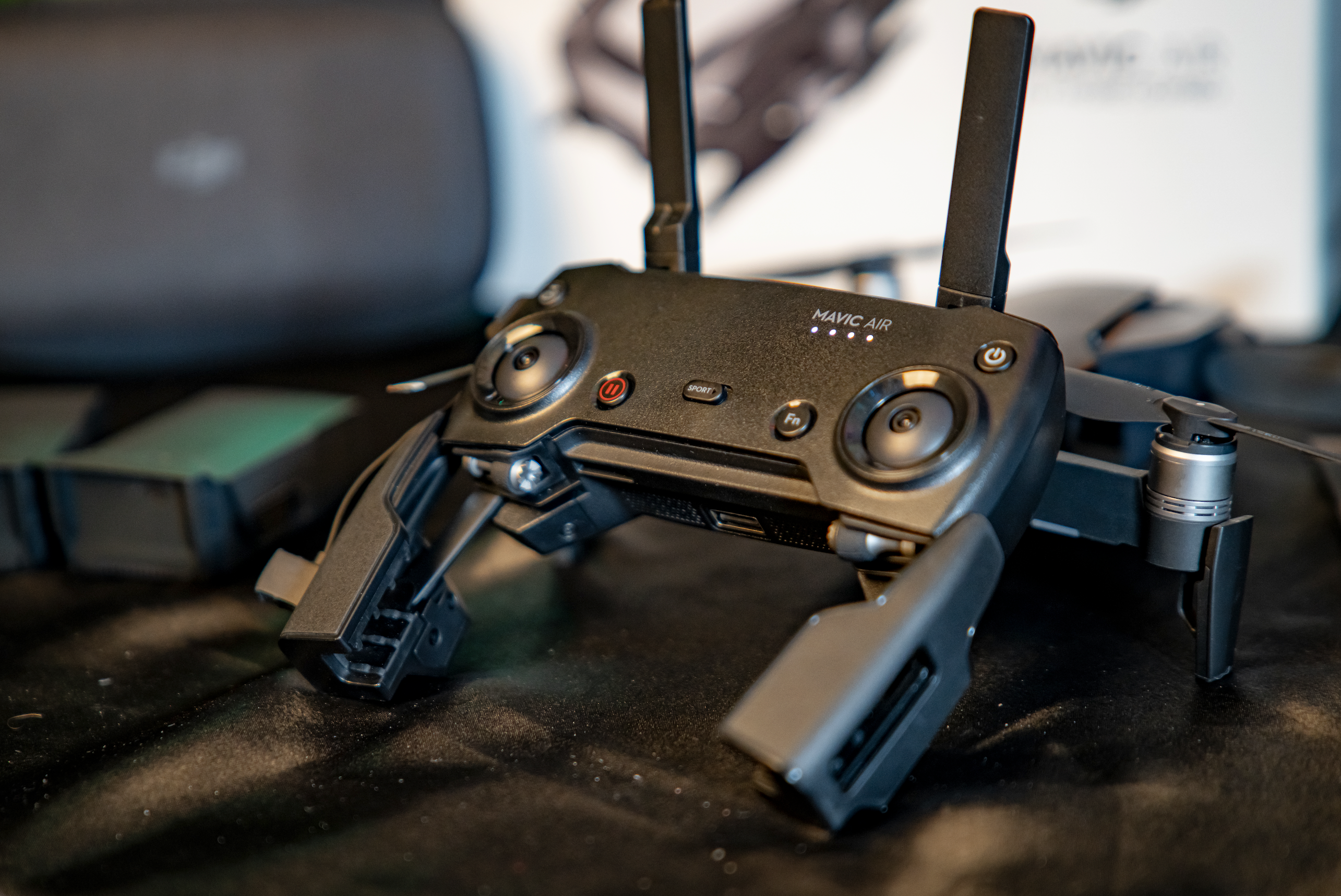 DJI Mavic Air Fly More Combo - READ