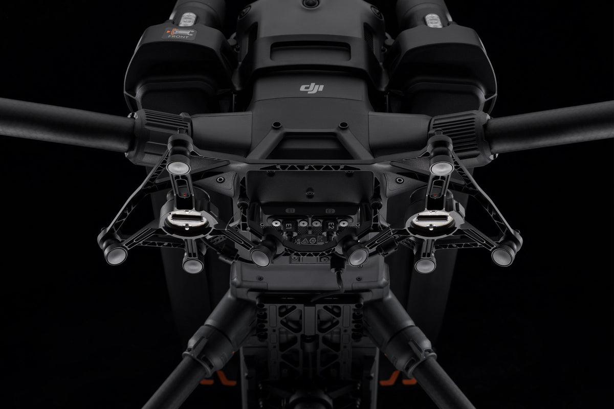 DJI Matrice 400 Dual Gimbal Connector, official product image. Image © DJI